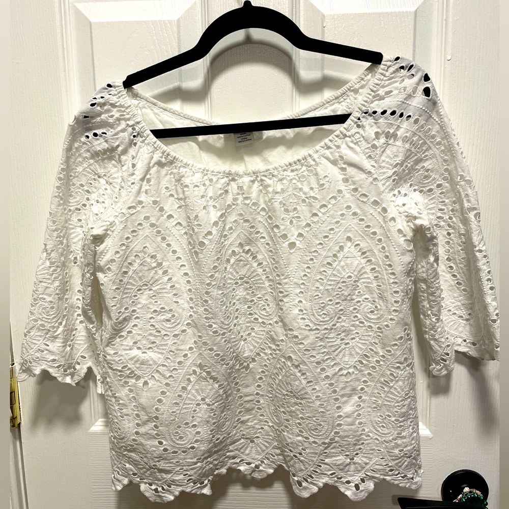 New never worn cropped Vineyard Vines shirt!